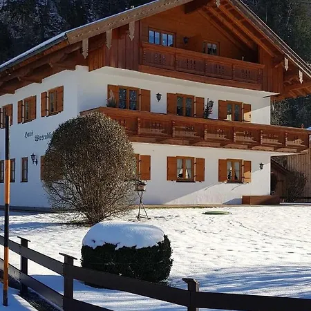 Haus Wiesenblick Apartment *